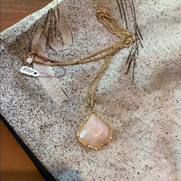 Rose Quartz Pendant Necklace - Picture 5 of 9